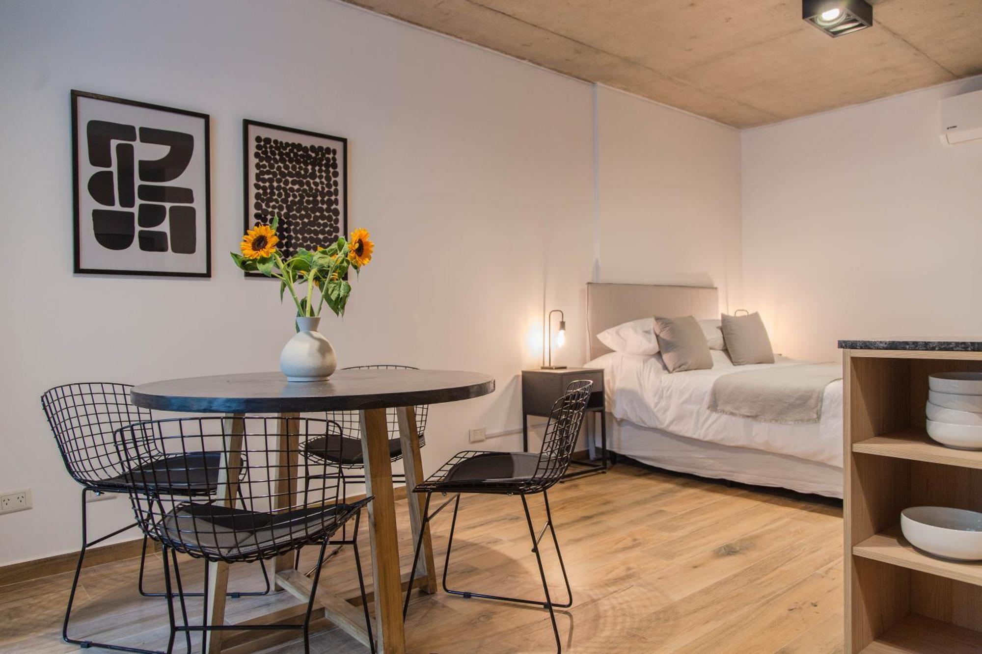 Amaranto Elegant * Ciudad Autónoma de Buenos Aires